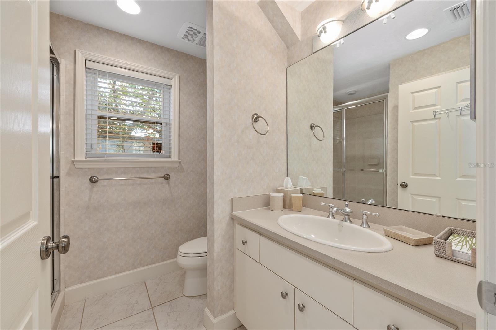 Image 65 of 78 For 715 Seminole Ridge Road 1