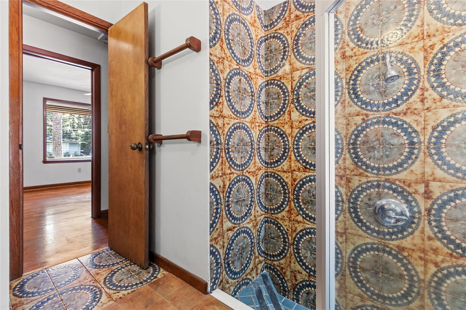 Image 19 of 26 For 2256 9th Place