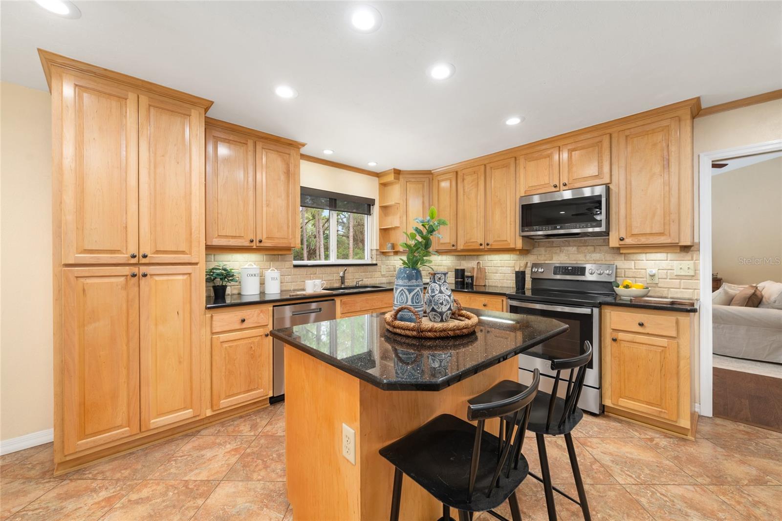 Image 16 of 83 For 3602 84th Street