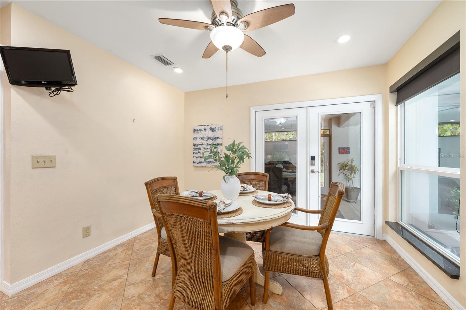 Image 22 of 83 For 3602 84th Street