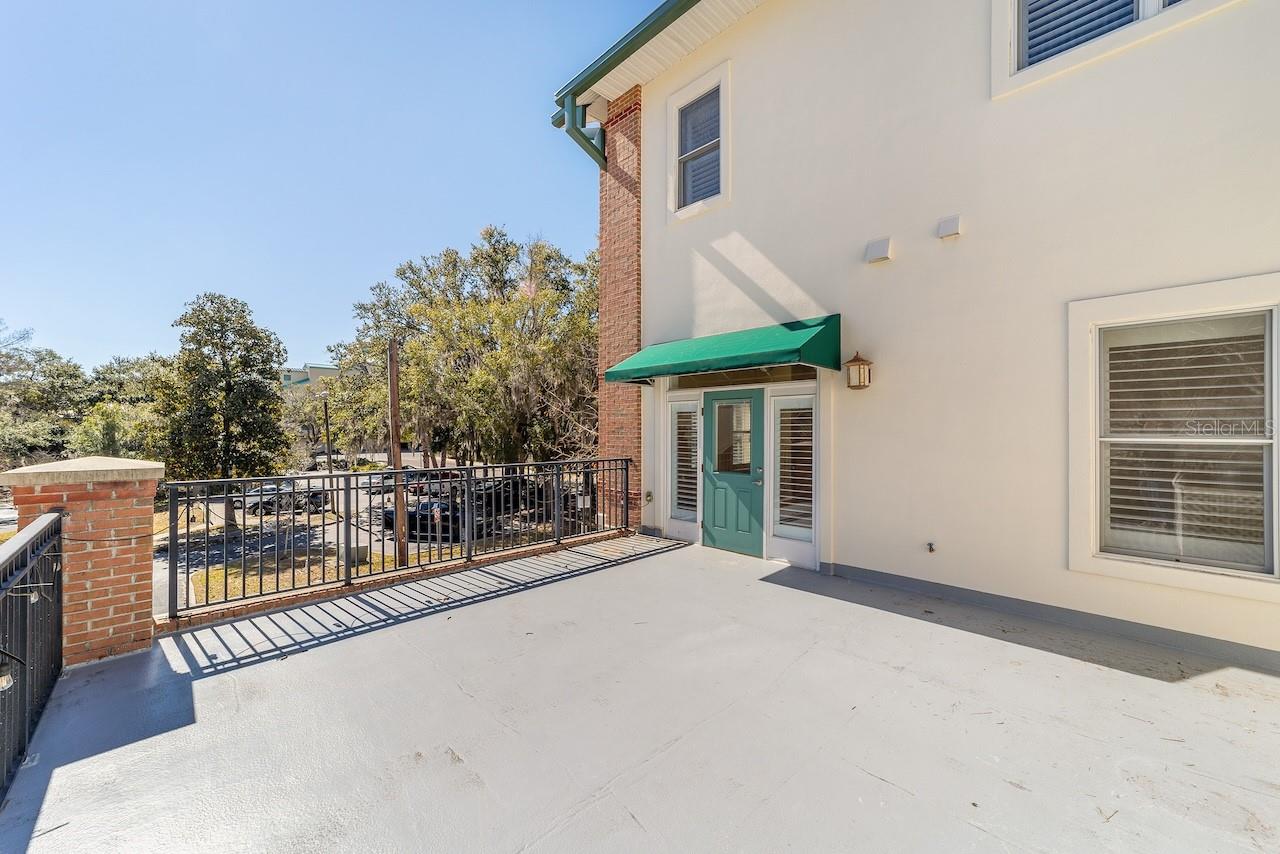 Image 34 of 40 For 107 4th Street