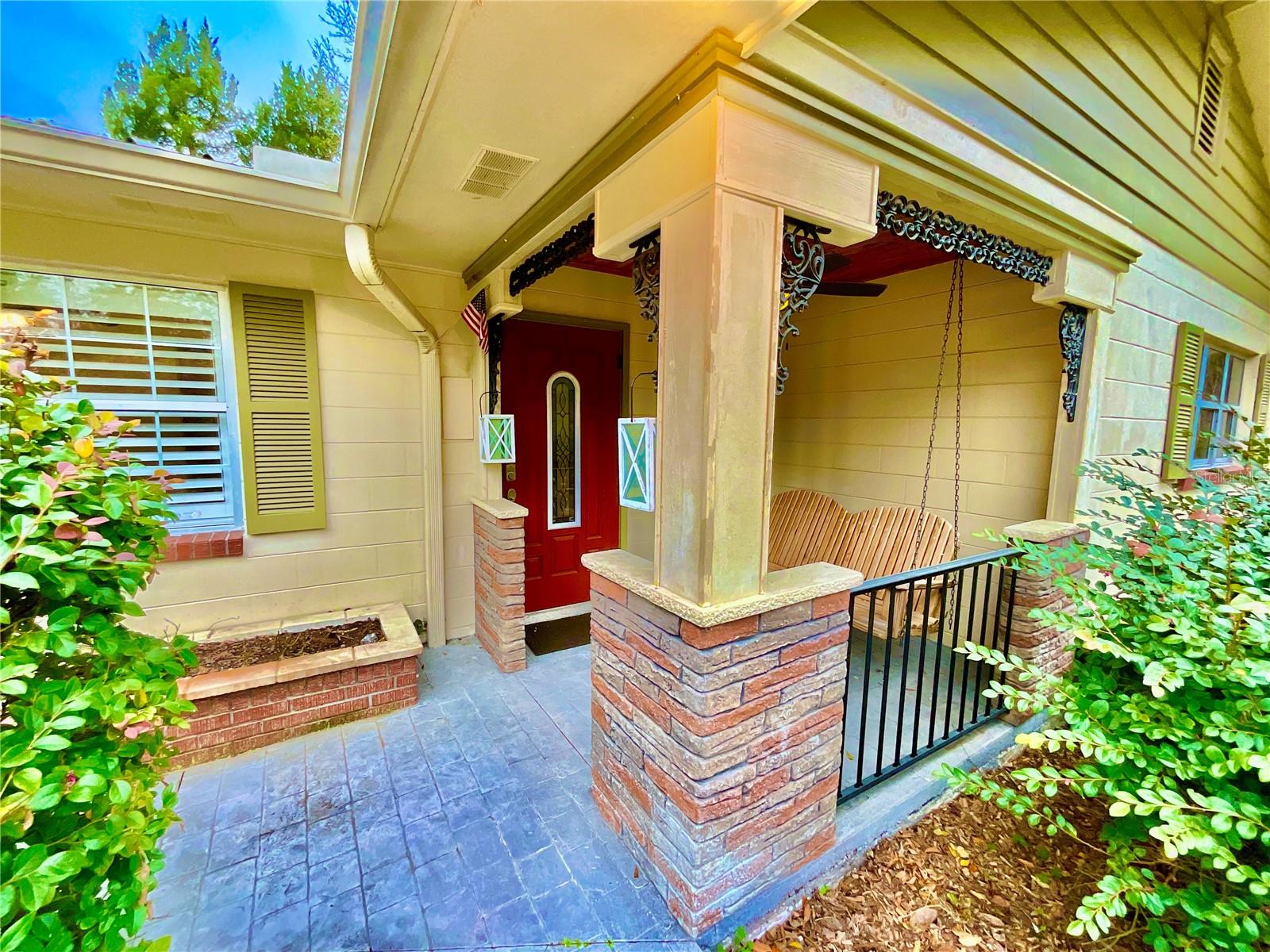 Image 10 of 56 For 17221 77th Lane