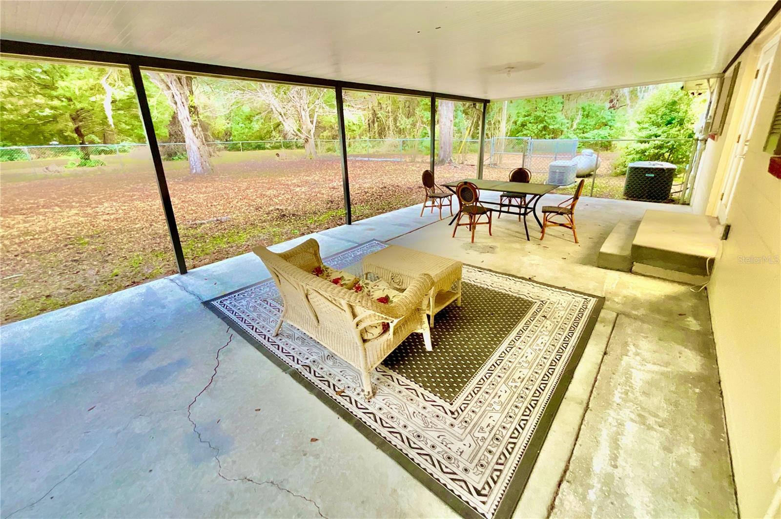 Image 42 of 56 For 17221 77th Lane