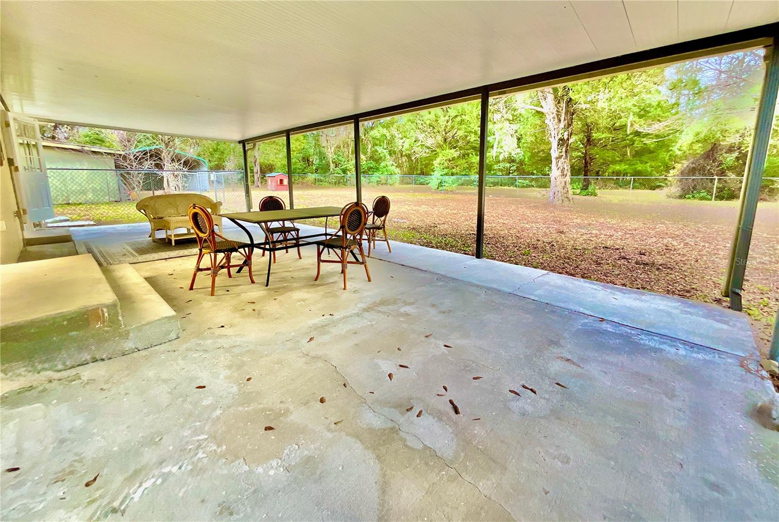 Image 43 of 56 For 17221 77th Lane