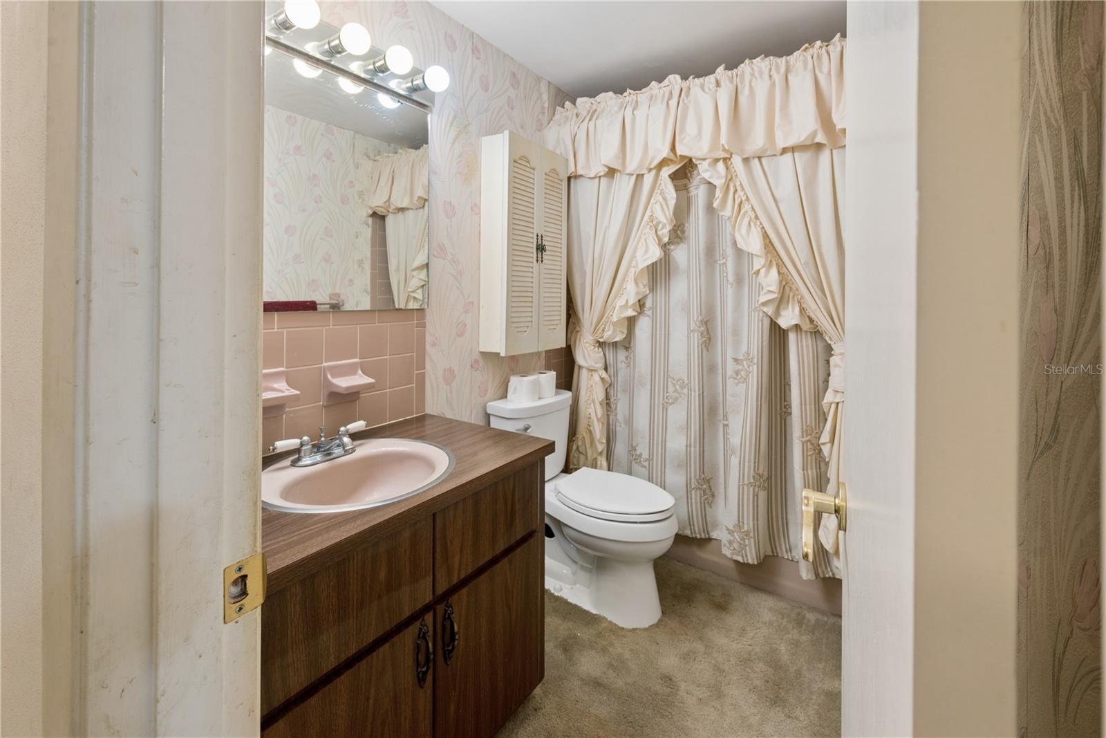 Image 37 of 47 For 15851 15th Street