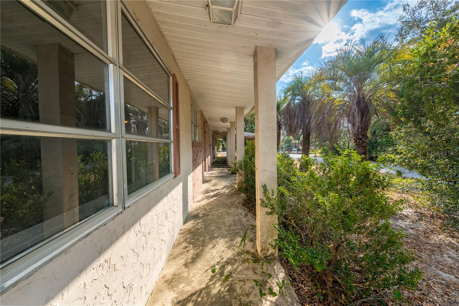 Image 5 of 47 For 15851 15th Street