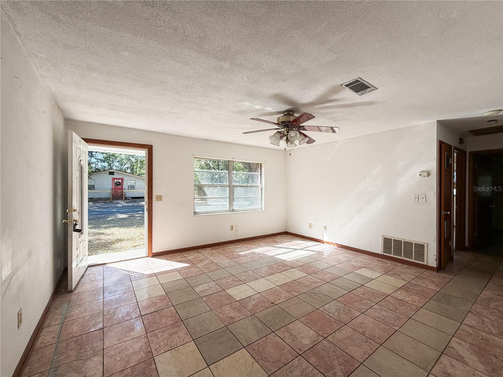 Image 14 of 33 For 1948 31st Place