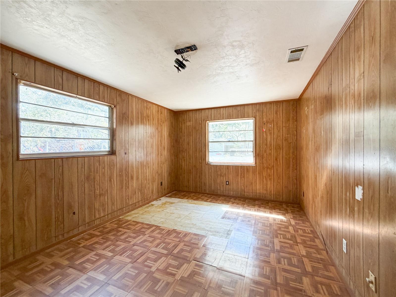 Image 22 of 33 For 1948 31st Place