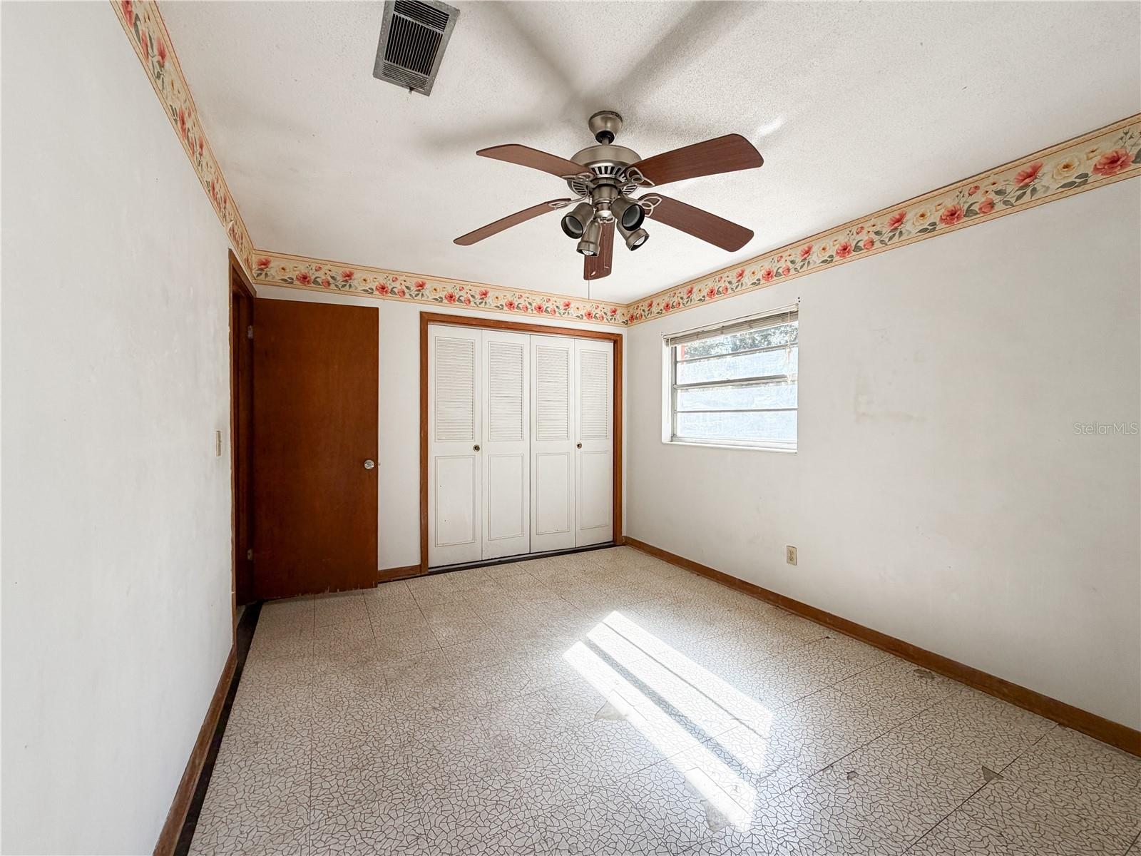 Image 24 of 33 For 1948 31st Place