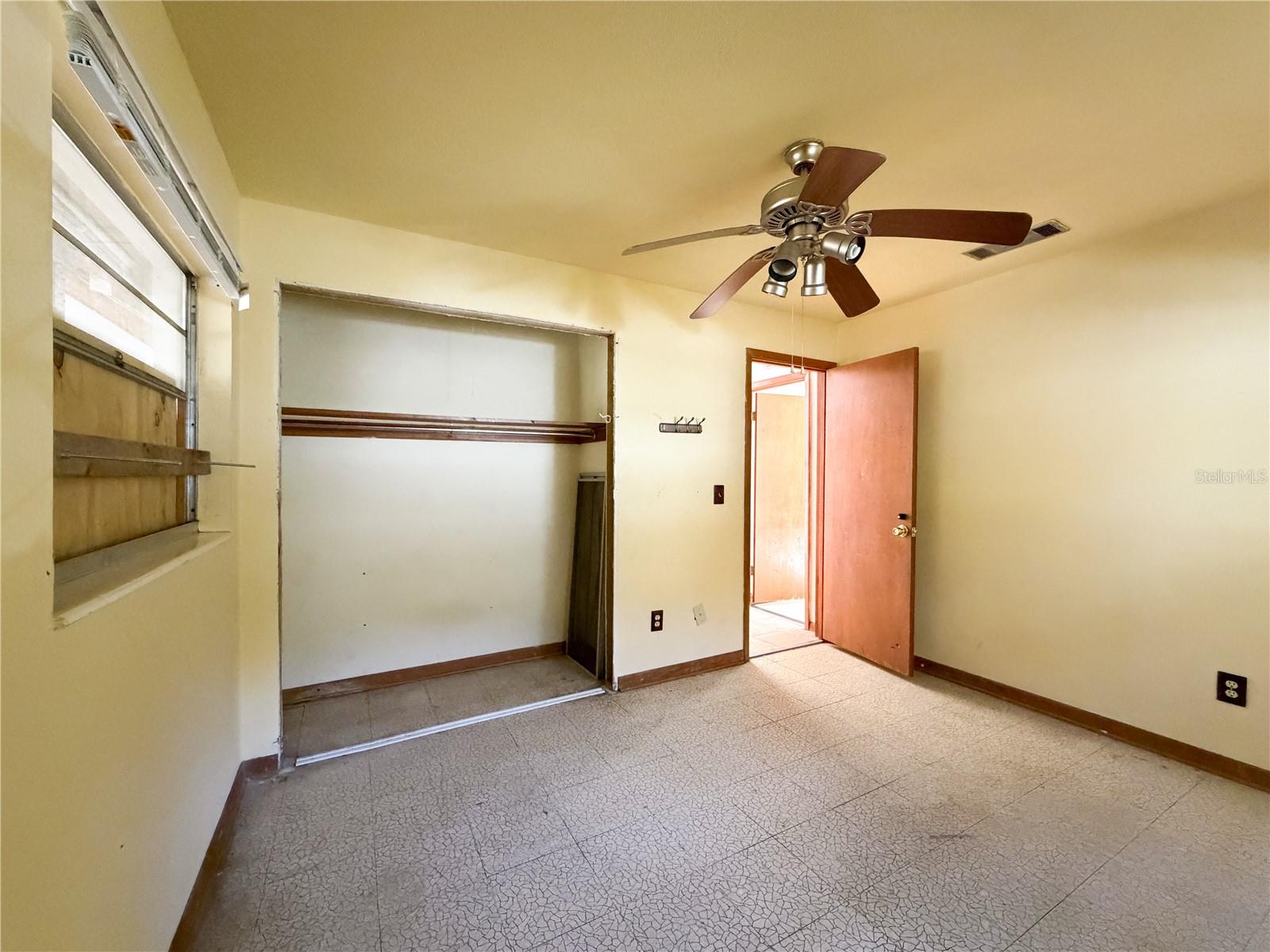 Image 29 of 33 For 1948 31st Place