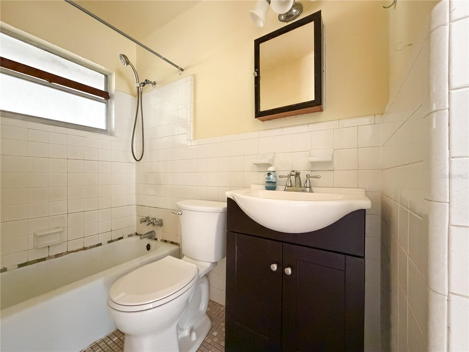 Image 31 of 33 For 1948 31st Place