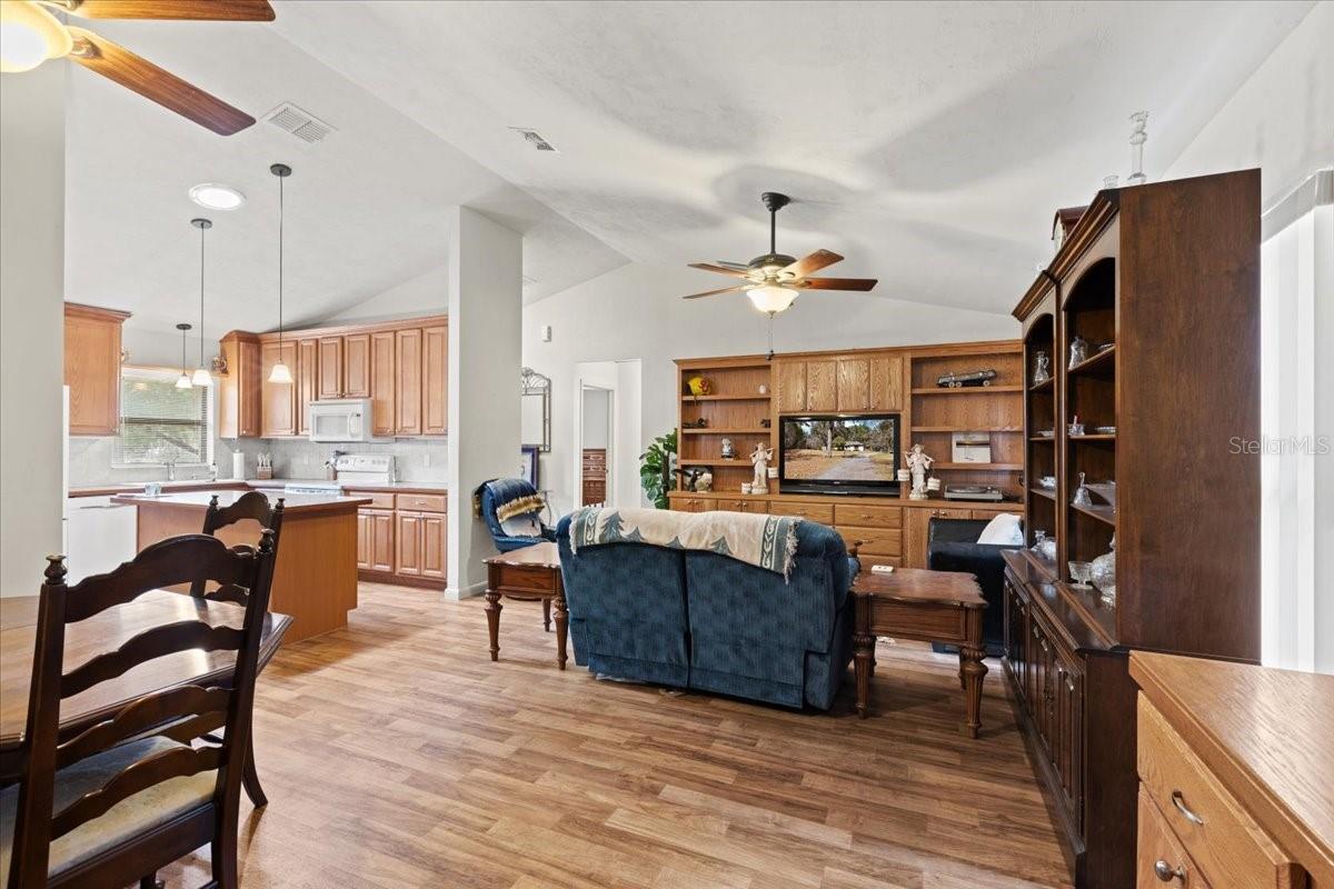 Image 4 of 50 For 7229 County Road 239a