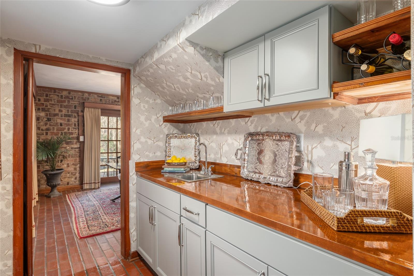 Image 24 of 89 For 1801 30th Terrace