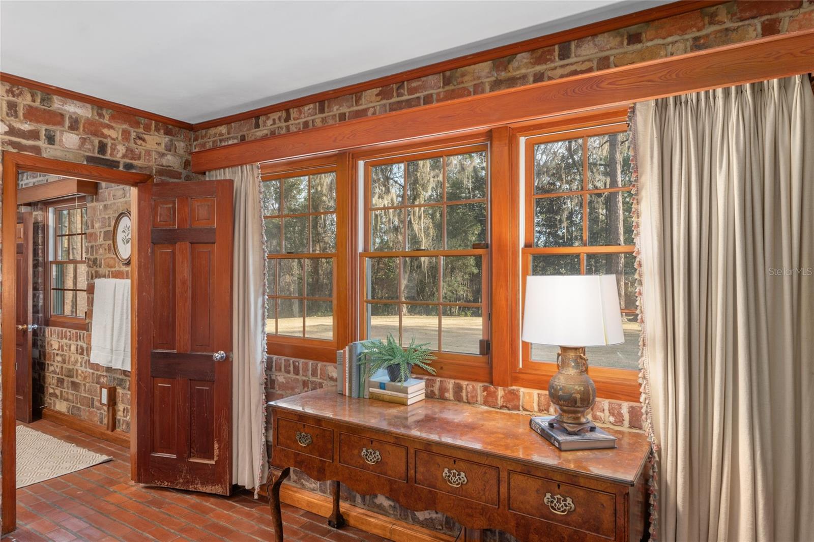 Image 33 of 89 For 1801 30th Terrace