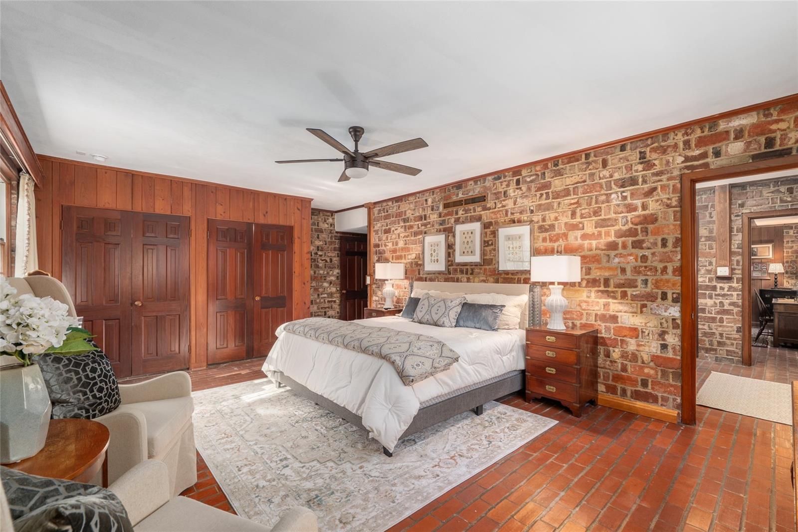 Image 34 of 89 For 1801 30th Terrace