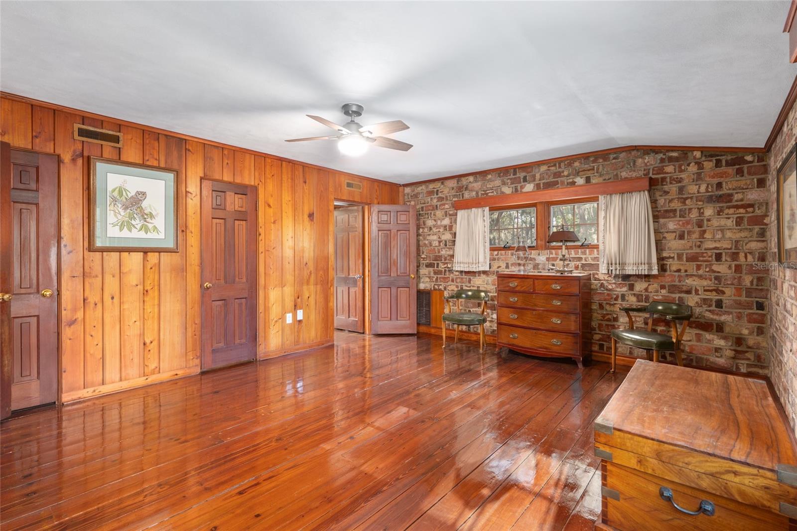 Image 43 of 89 For 1801 30th Terrace