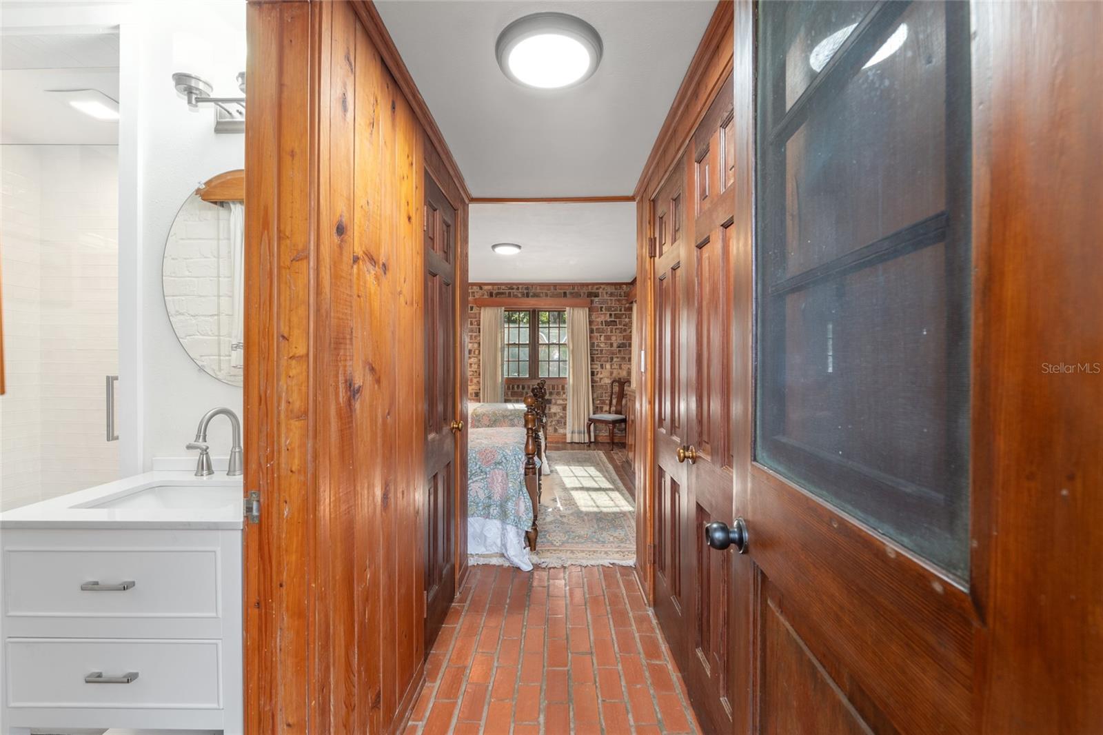 Image 52 of 89 For 1801 30th Terrace