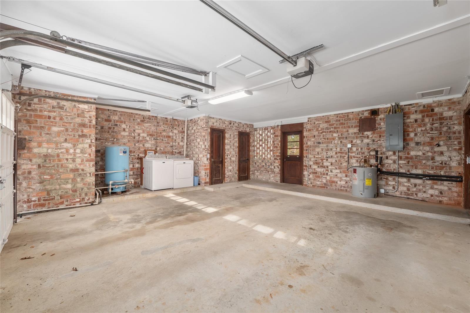 Image 62 of 89 For 1801 30th Terrace