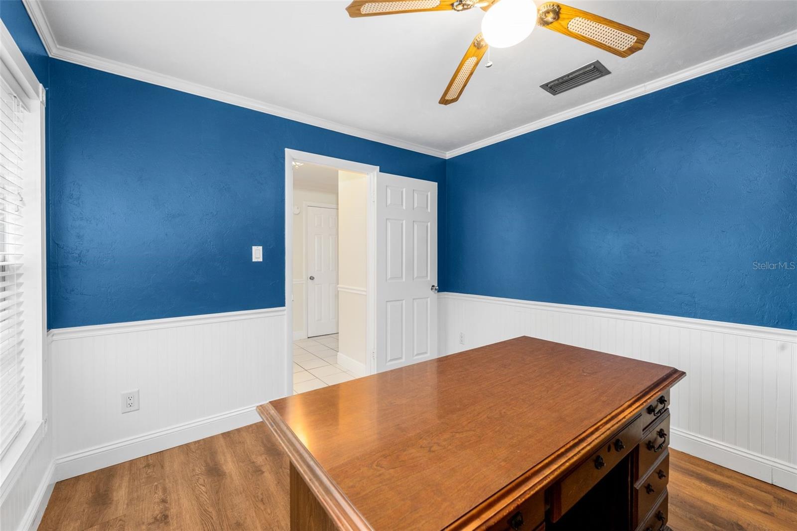 Image 13 of 39 For 1411 47th Terrace