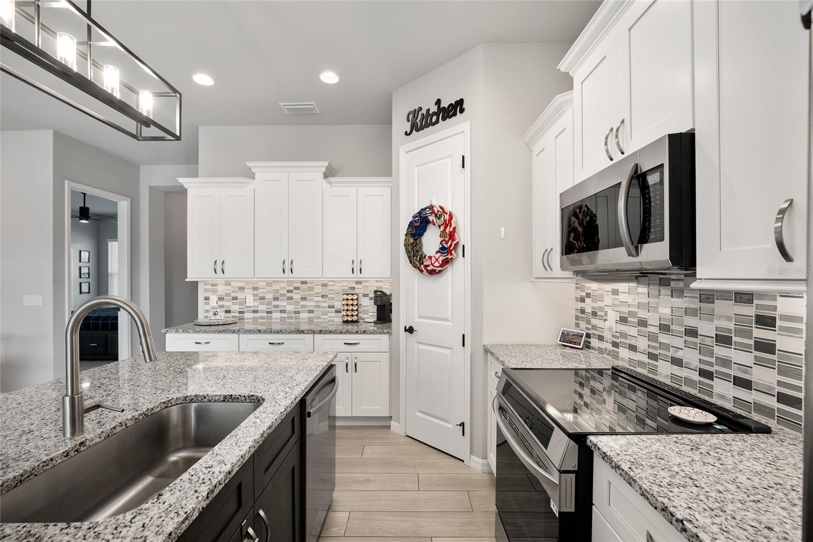 Image 11 of 38 For 12092 29th Place