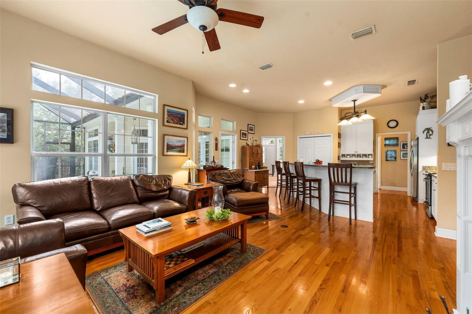 Image 13 of 34 For 9440 35th Lane