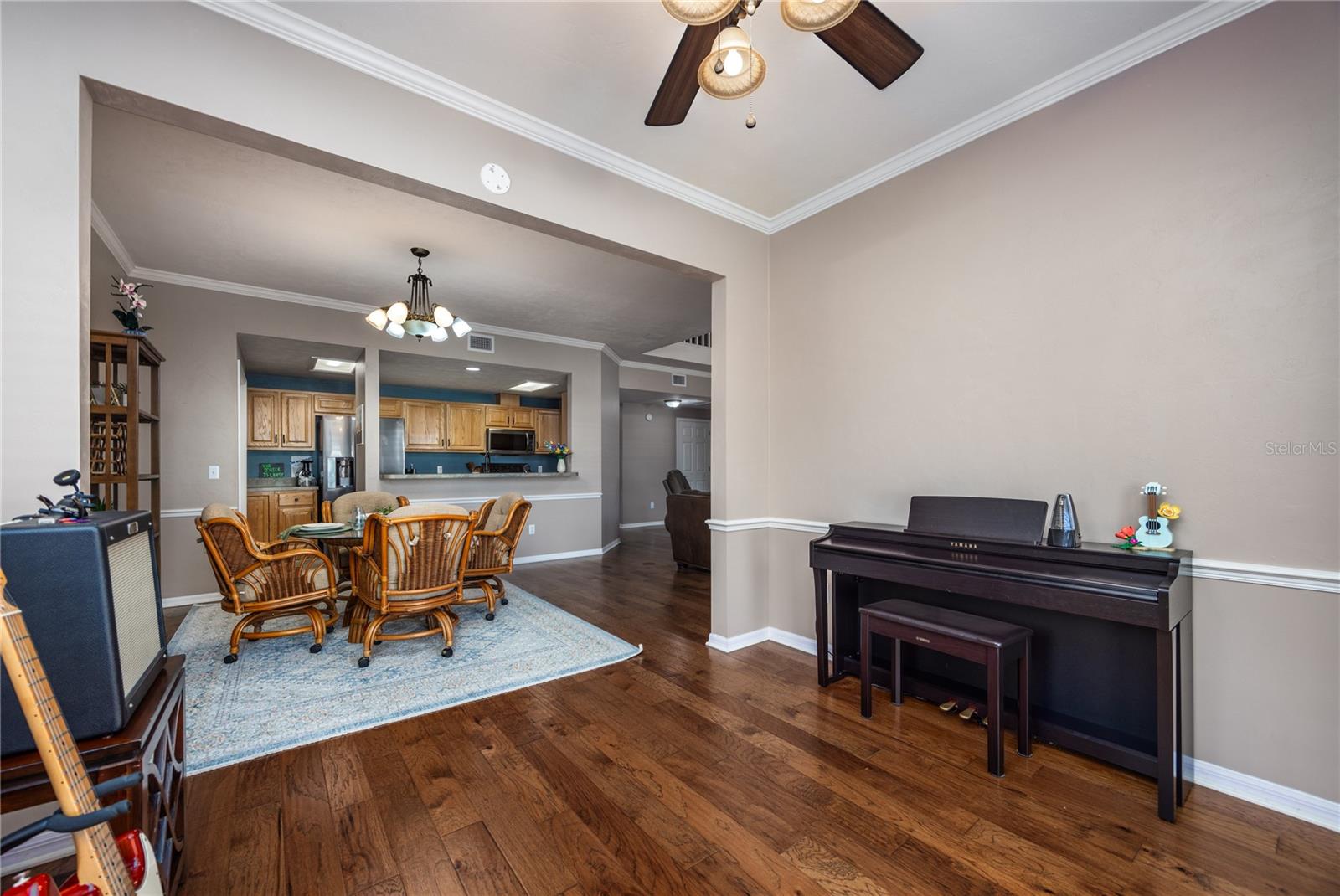 Image 12 of 41 For 2548 93rd Street