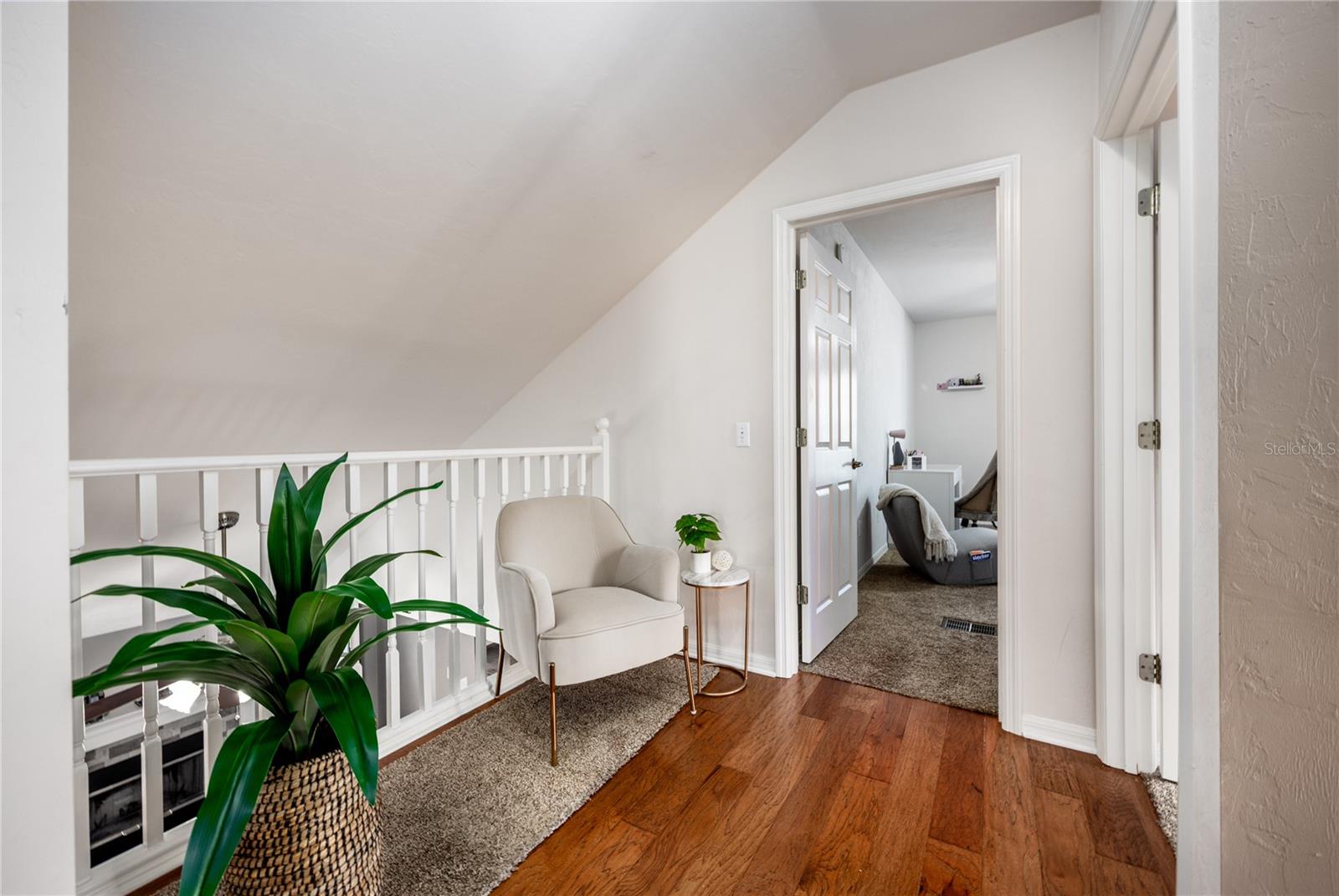 Image 22 of 41 For 2548 93rd Street