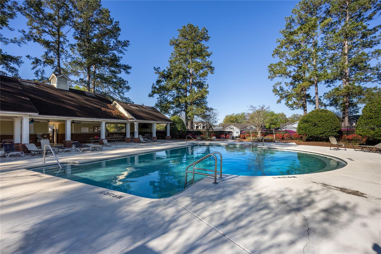 Image 33 of 41 For 2548 93rd Street