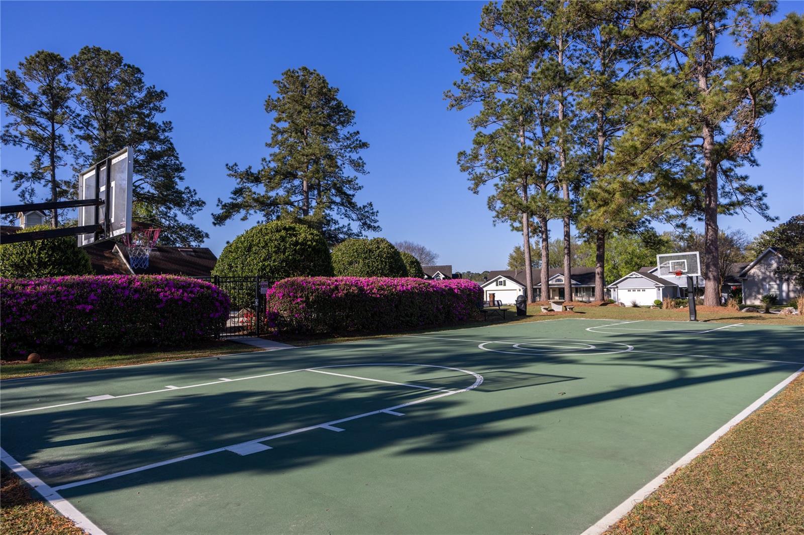 Image 35 of 41 For 2548 93rd Street