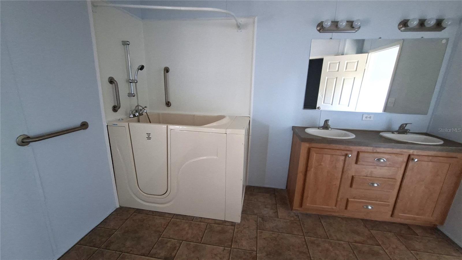 Image 26 of 34 For 3289 County Road 340