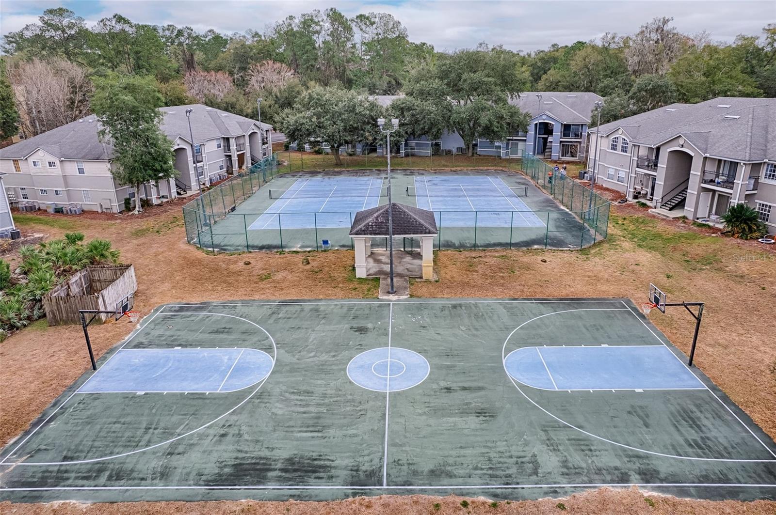 Image 29 of 39 For 3705 27th Street 926