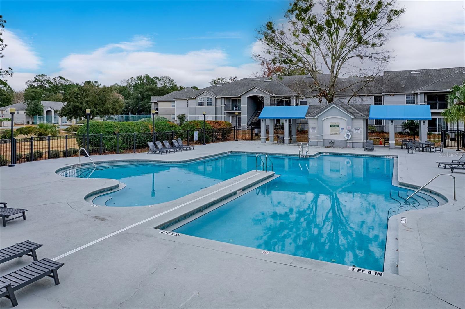 Image 32 of 39 For 3705 27th Street 926