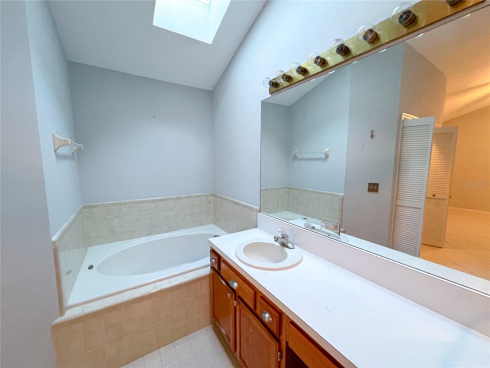 Image 17 of 21 For 12320 10th Place