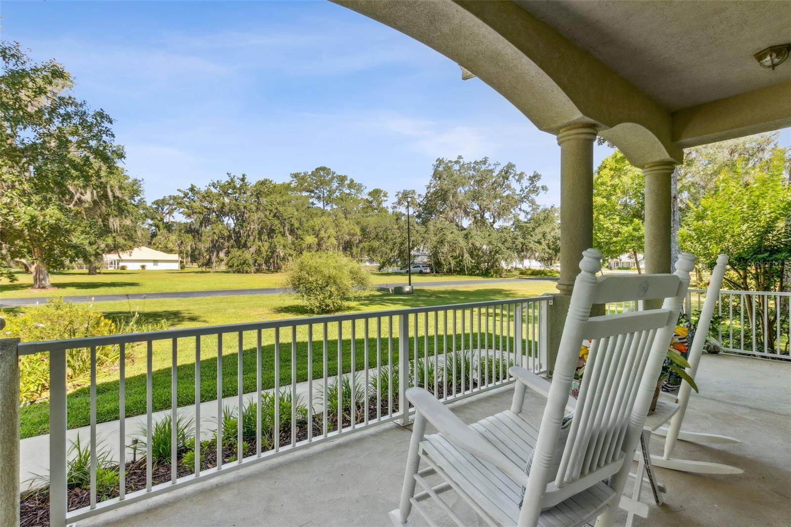 Image 3 of 67 For 166 Mount Royal Avenue