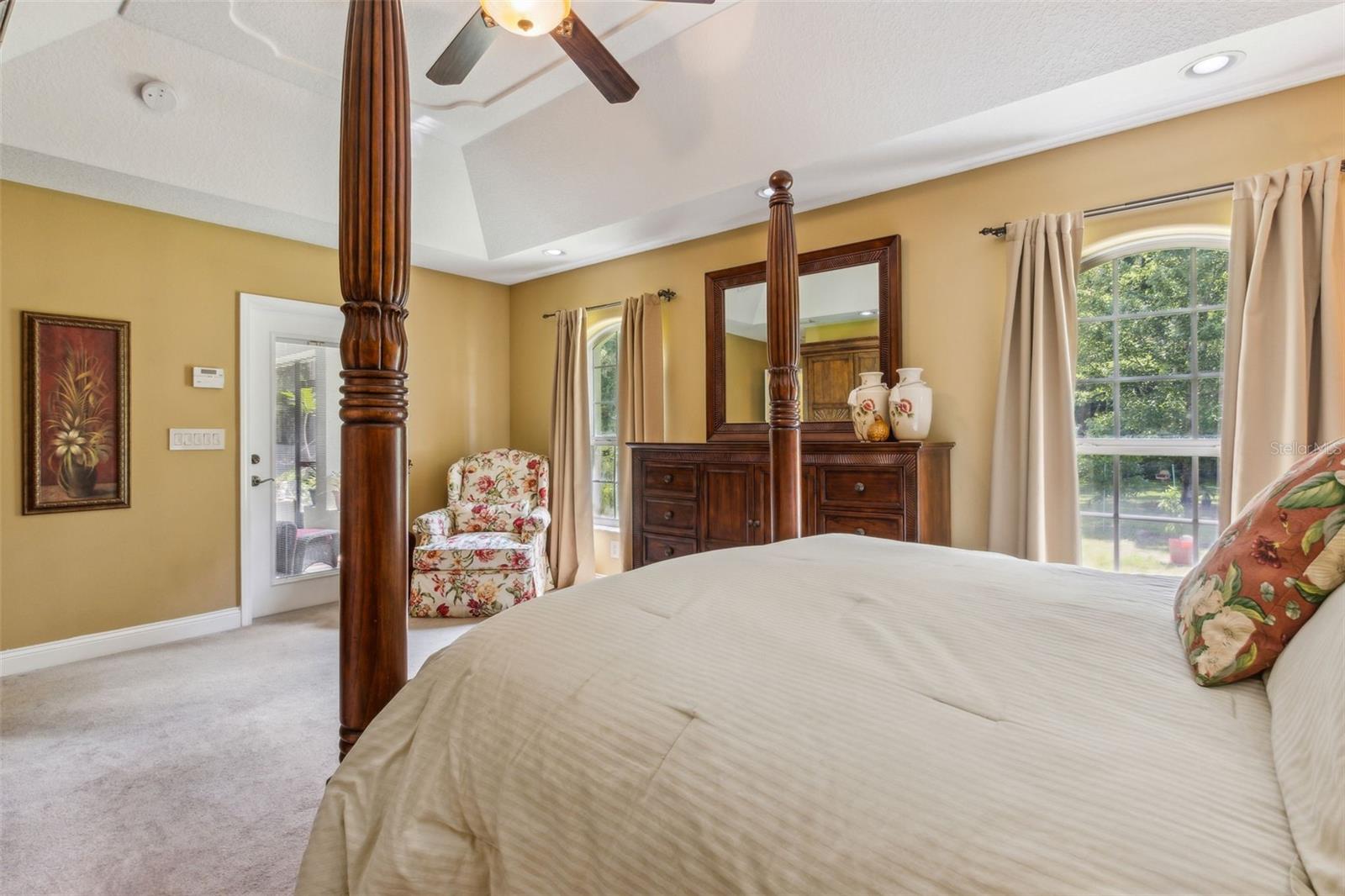 Image 30 of 67 For 166 Mount Royal Avenue