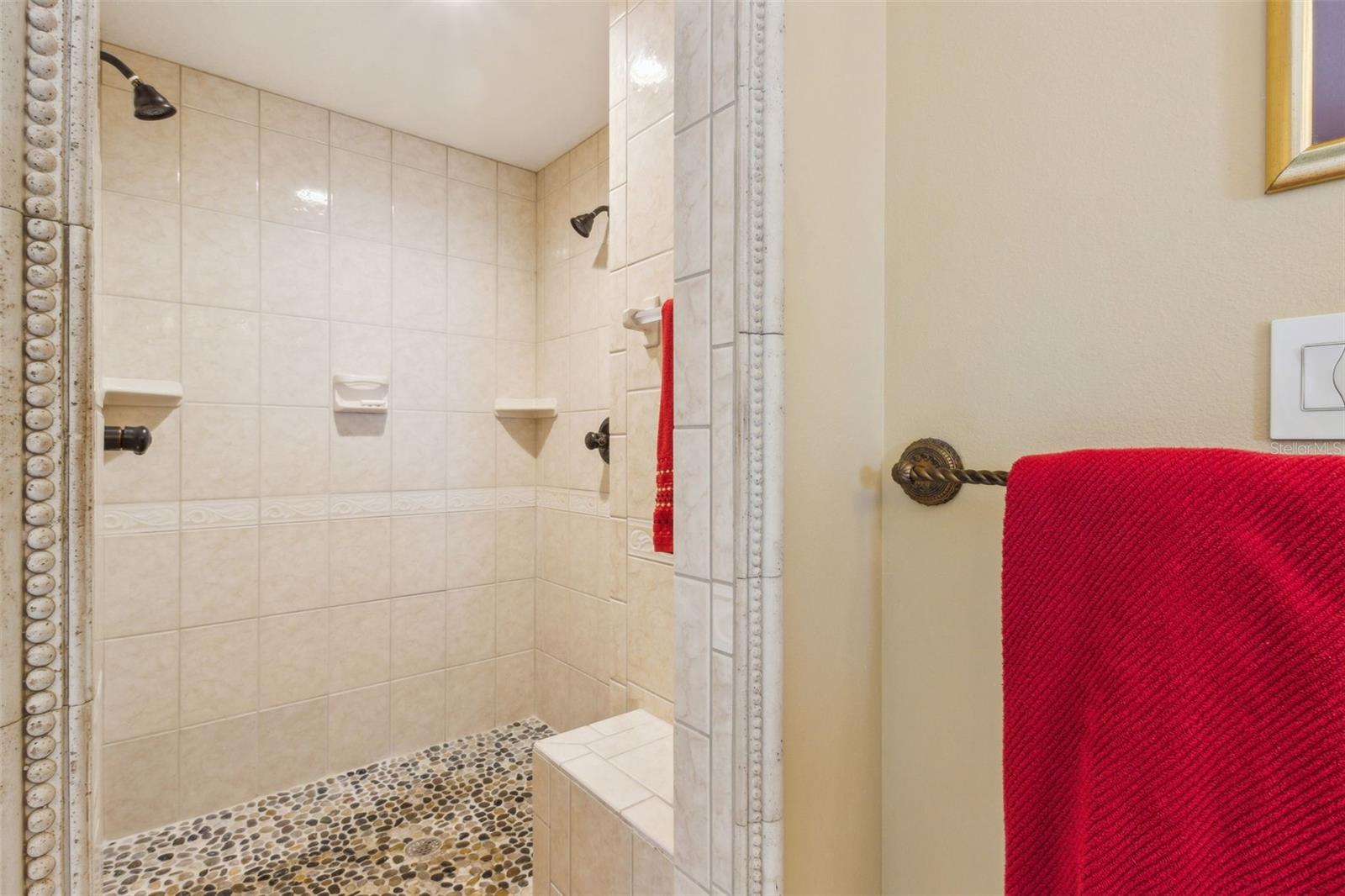 Image 34 of 67 For 166 Mount Royal Avenue