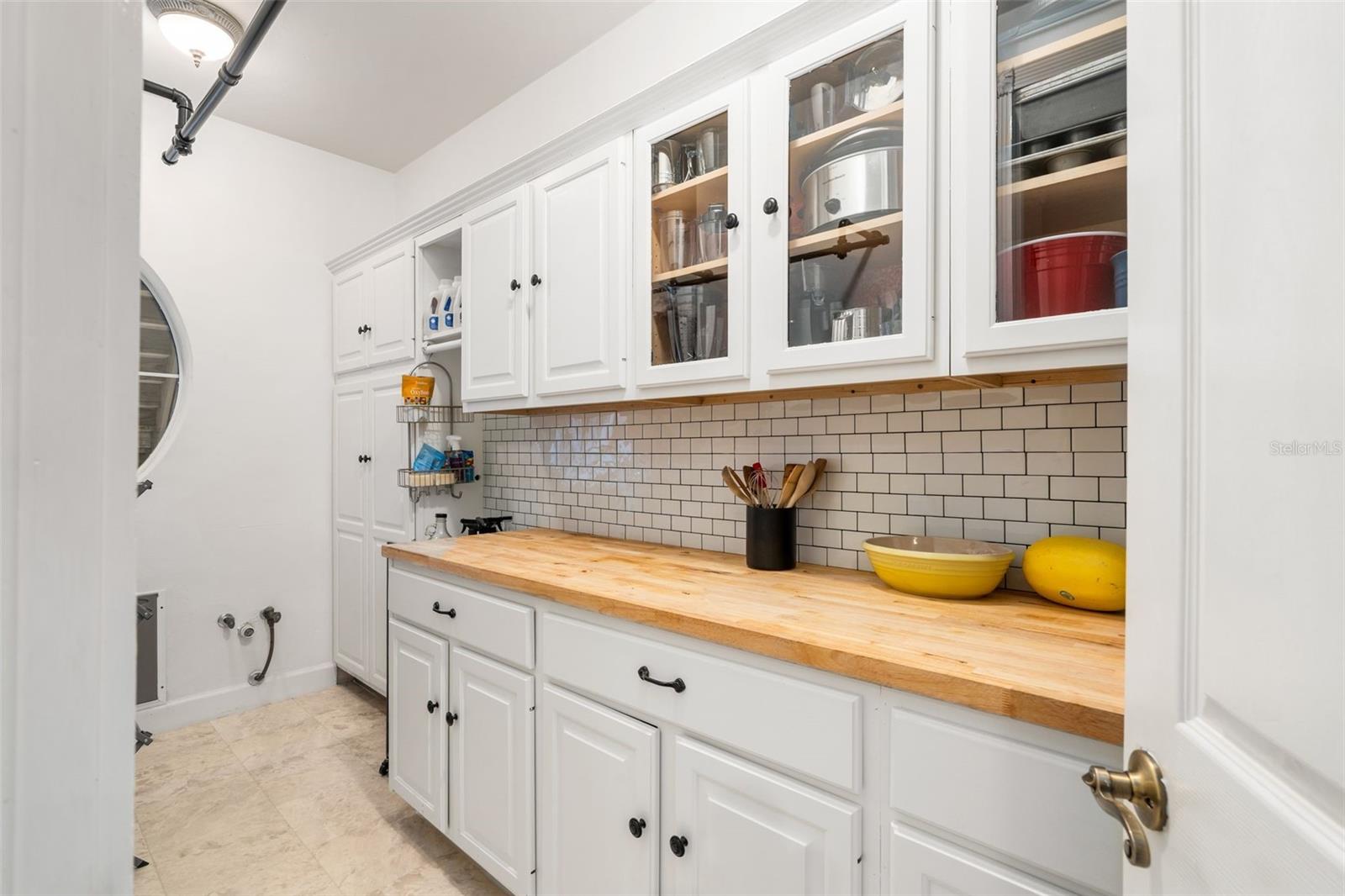 Image 17 of 99 For 14408 50th Place