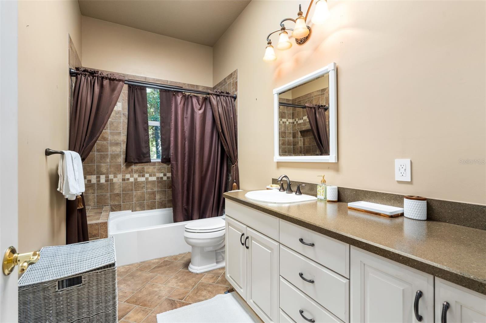 Image 95 of 99 For 14408 50th Place