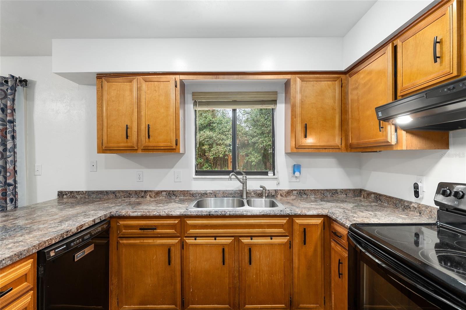 Image 15 of 35 For 5316 80th Terrace