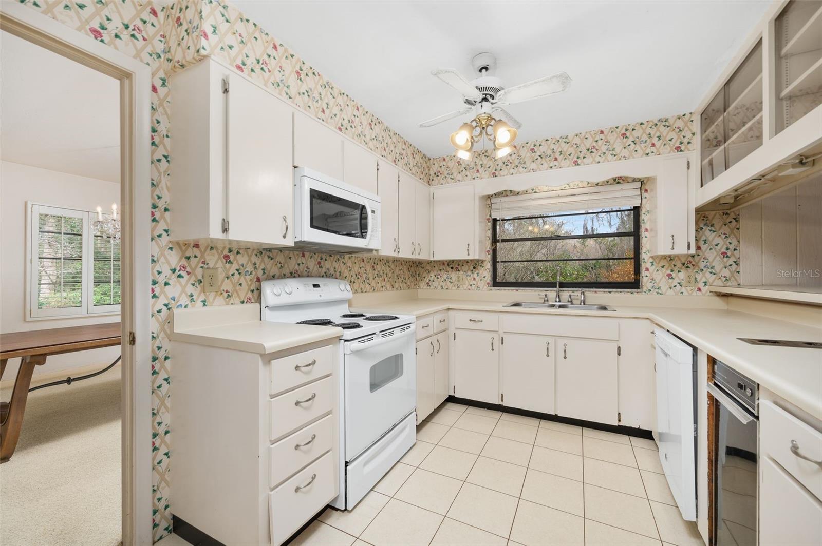 Image 10 of 57 For 412 46th Street