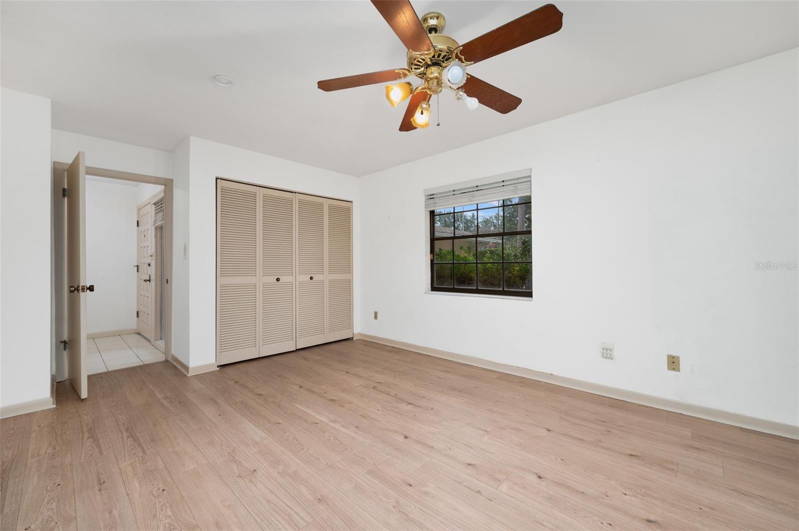 Image 23 of 57 For 412 46th Street