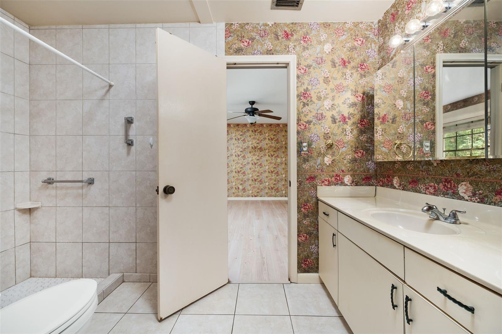 Image 26 of 57 For 412 46th Street