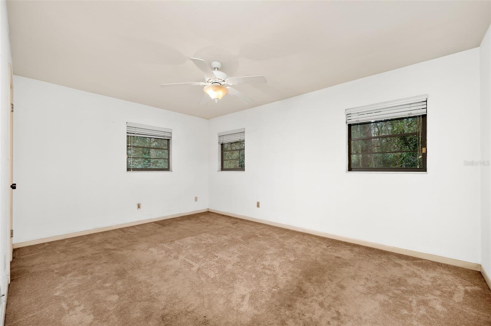 Image 33 of 57 For 412 46th Street