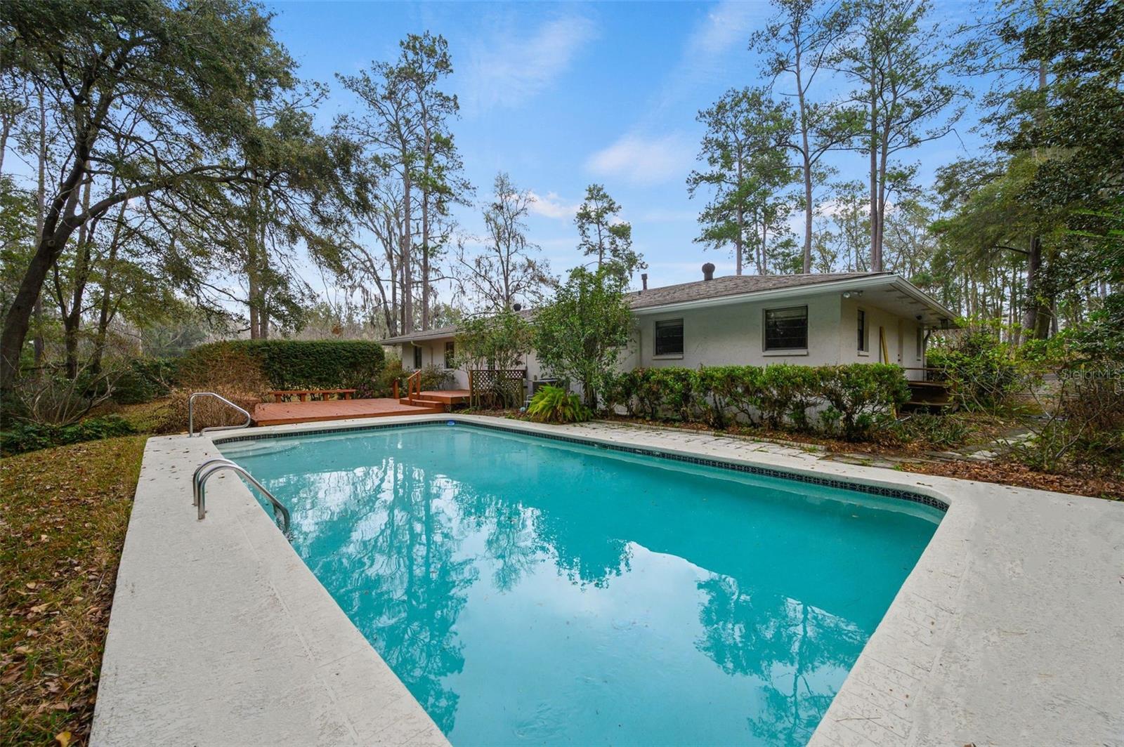 Image 40 of 57 For 412 46th Street