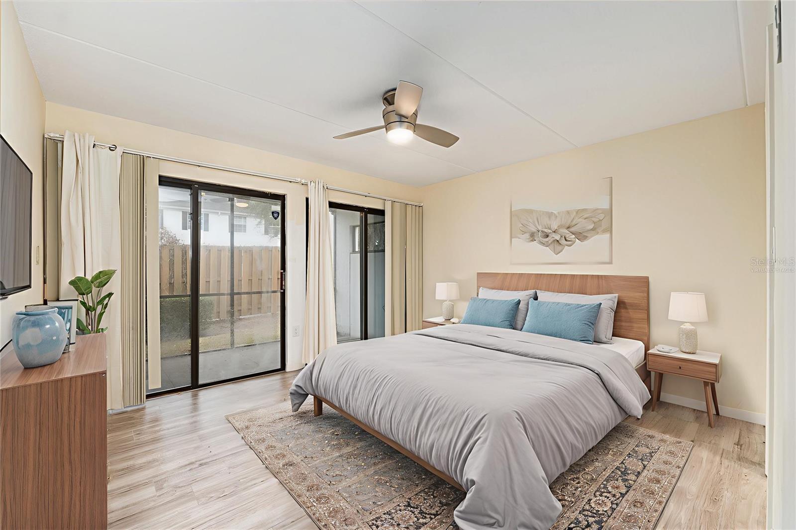 Image 19 of 29 For 1652 16th Street 1652