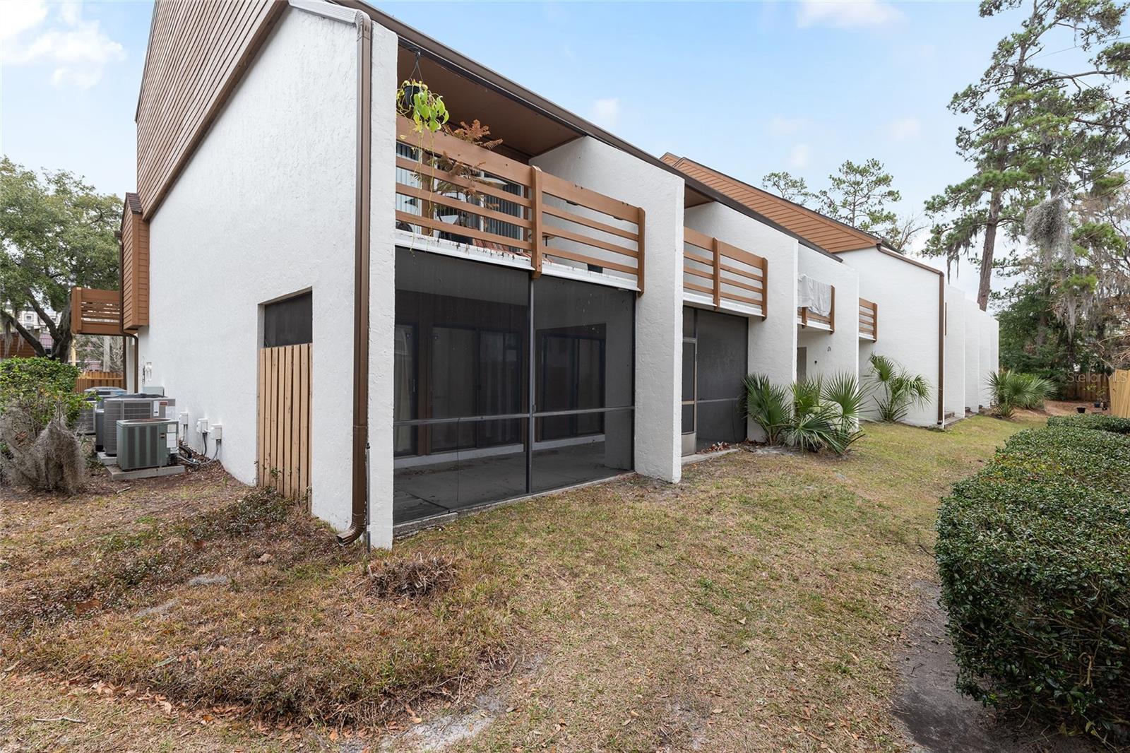 Image 26 of 29 For 1652 16th Street 1652