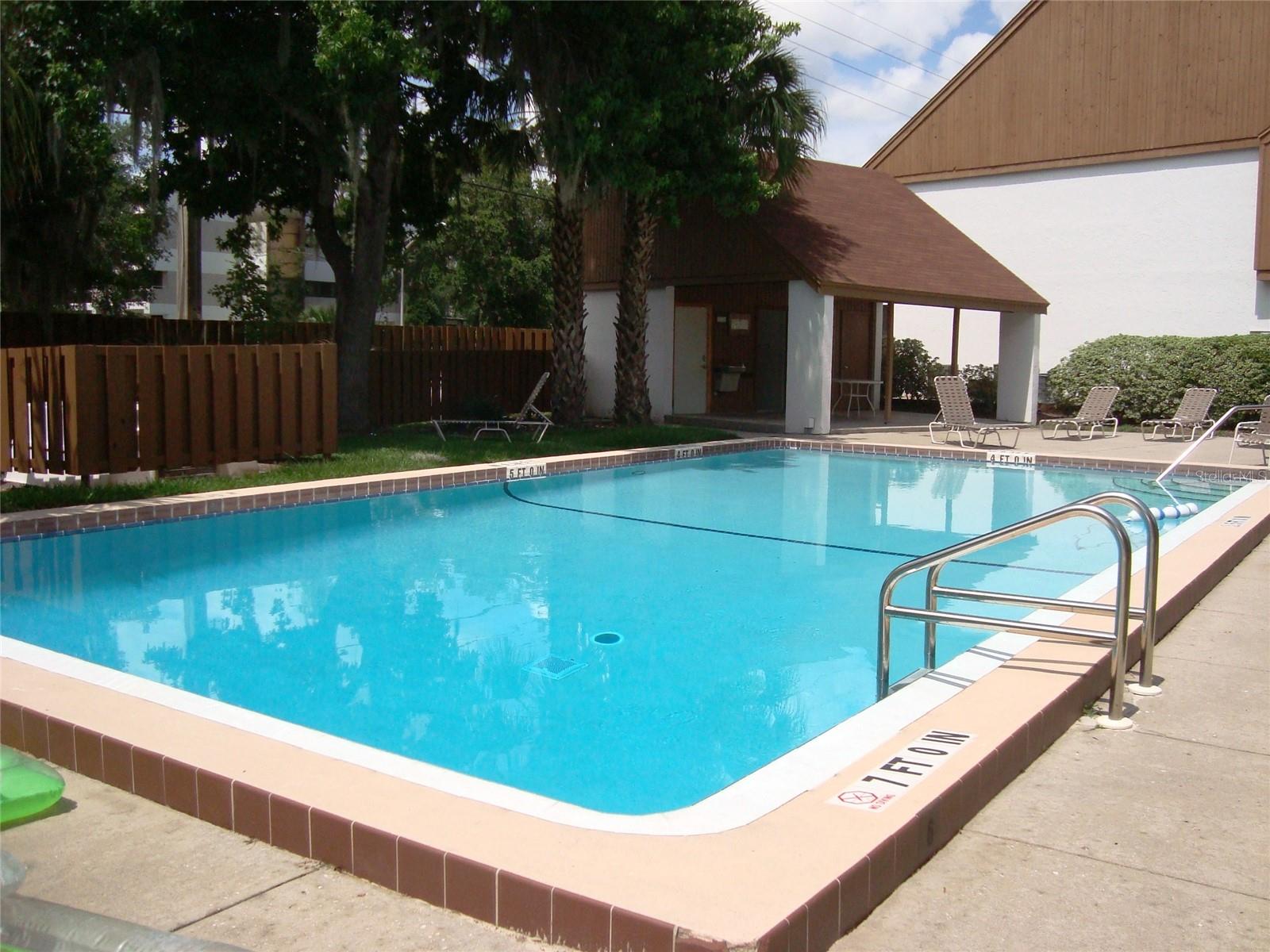 Image 28 of 29 For 1652 16th Street 1652