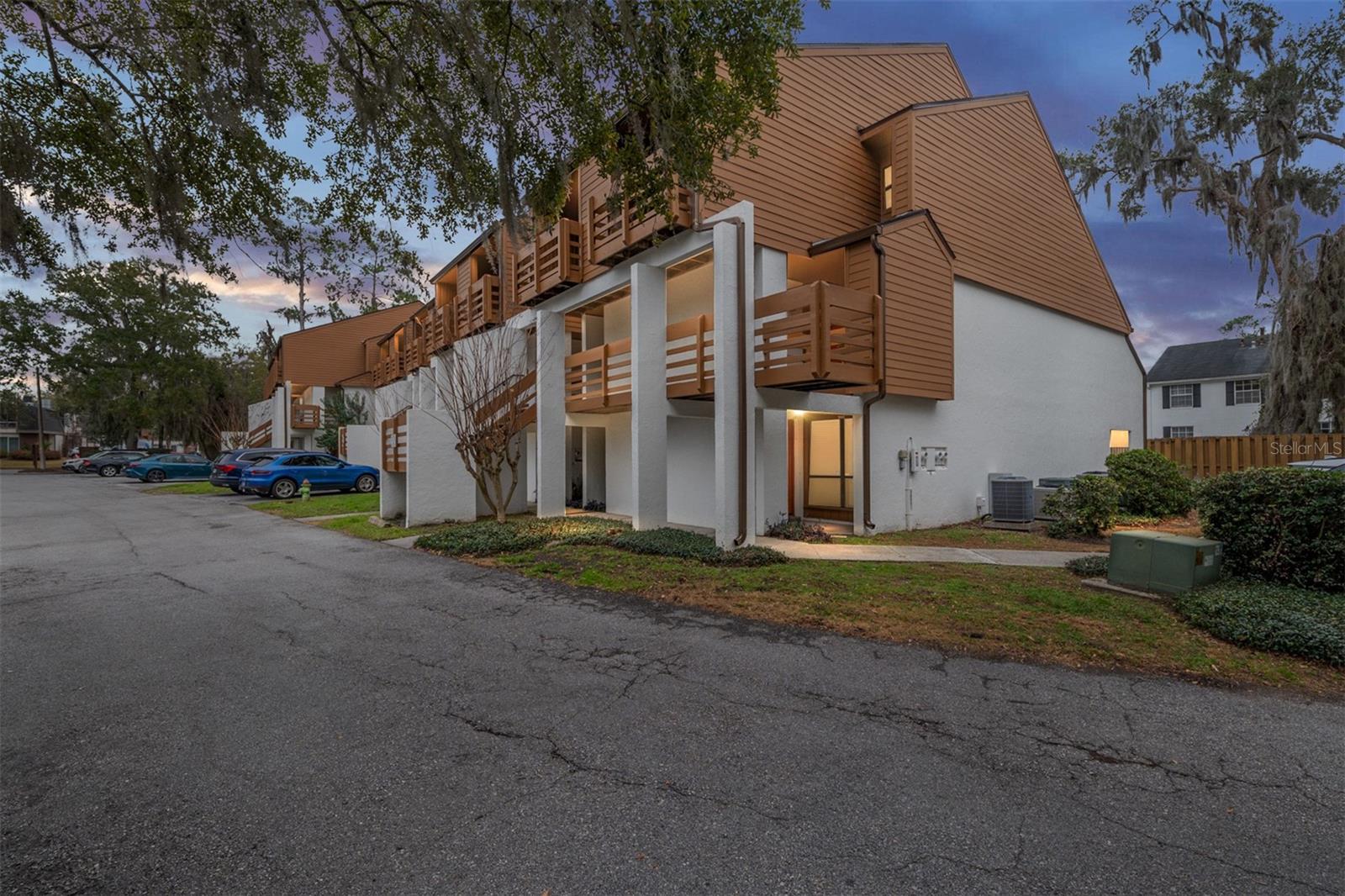 Image 29 of 29 For 1652 16th Street 1652