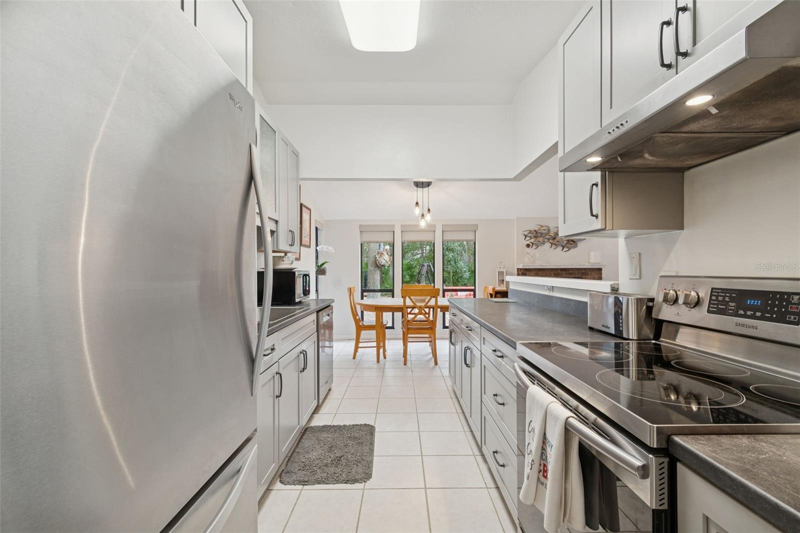 Image 17 of 30 For 6032 32nd Street