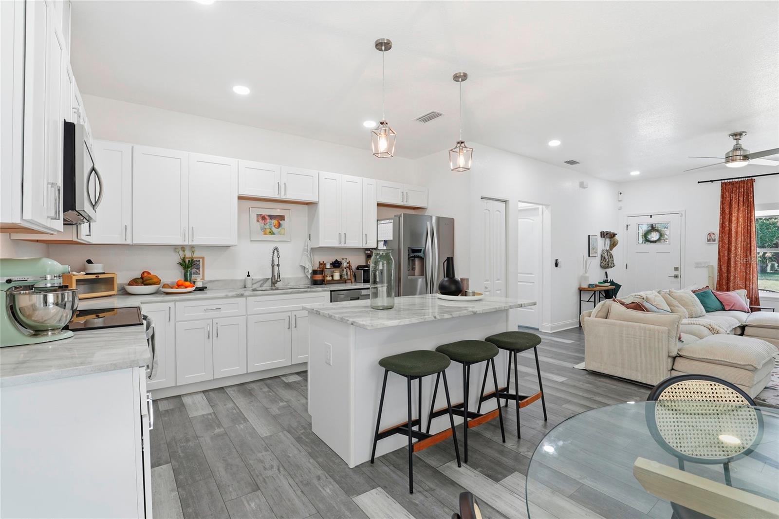 Image 12 of 35 For 318 19th Street